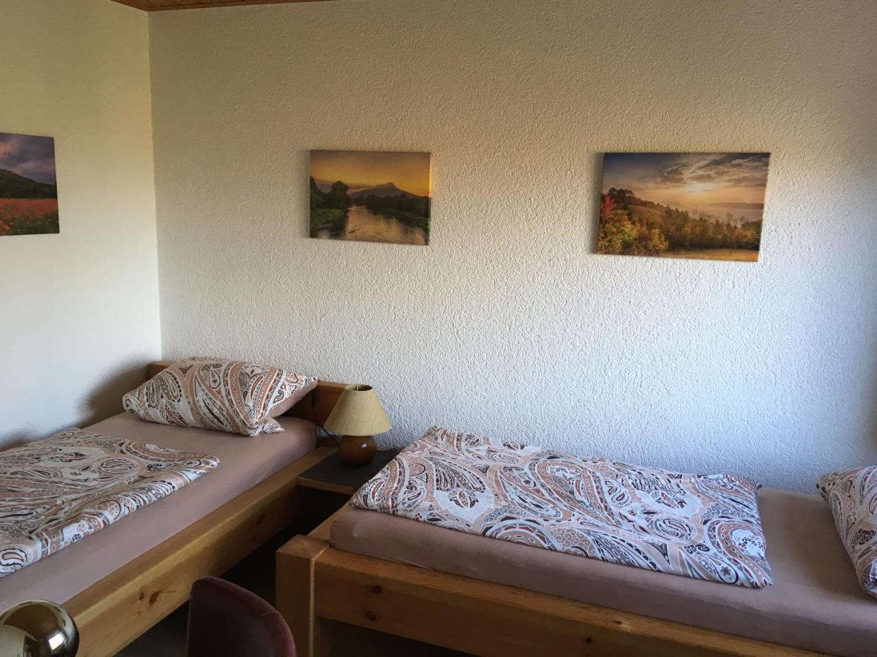 Ferienwohnung Saaletalblick Jena Esterno foto