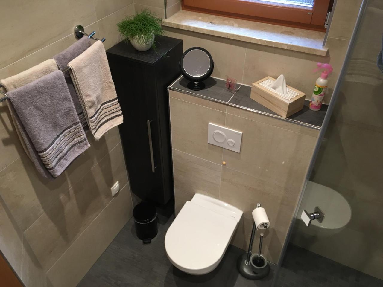 Ferienwohnung Saaletalblick Jena Esterno foto