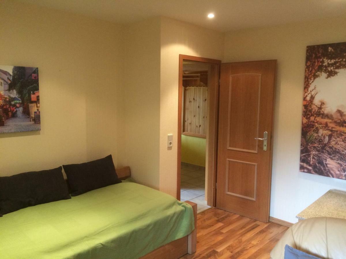 Ferienwohnung Saaletalblick Jena Esterno foto